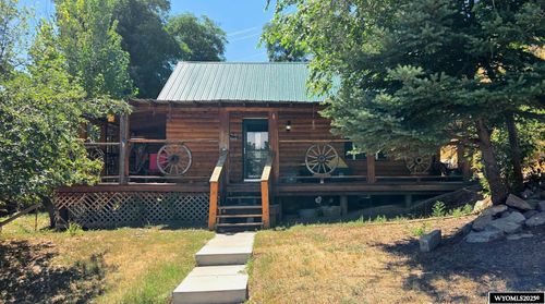823 Fremont St, Thermopolis, WY, 82443-2918 | Card Image
