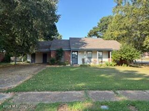 6645 Riverdale Rd, Horn Lake, MS, 38637-1631 | Card Image