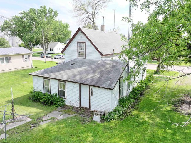 214 W Main St, House other with 1 bedrooms, 1 bathrooms and null parking in Lime Springs IA | Image 12