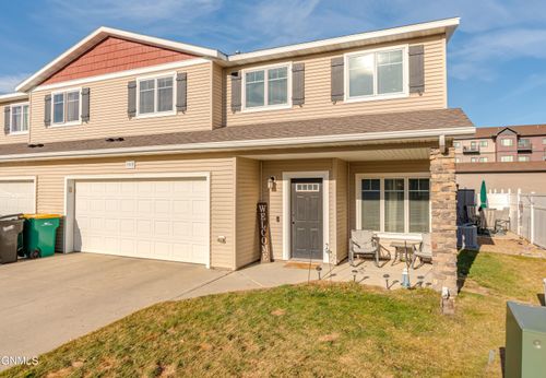 1149 Santa Fe Ave, Bismarck, ND, 58504-8127 | Card Image