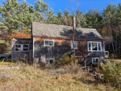 35 Bittersweet Ln, Tilton, NH, 03276-5931 | Card Image