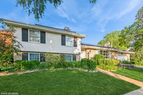 59 Norfolk Ave, Clarendon Hills, IL, 60514-1242 | Card Image