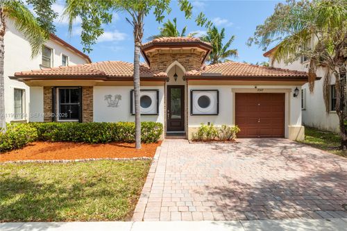 3747 Se 5th Ct, Homestead, FL, 33033-6237 | Card Image