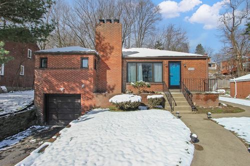 1533 Williamsburg Pl, Pittsburgh, PA, 15235-4925 | Card Image