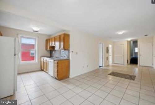 apt-3-1617 W Oxford St, PHILADELPHIA, PA, 19121-3753 | Card Image