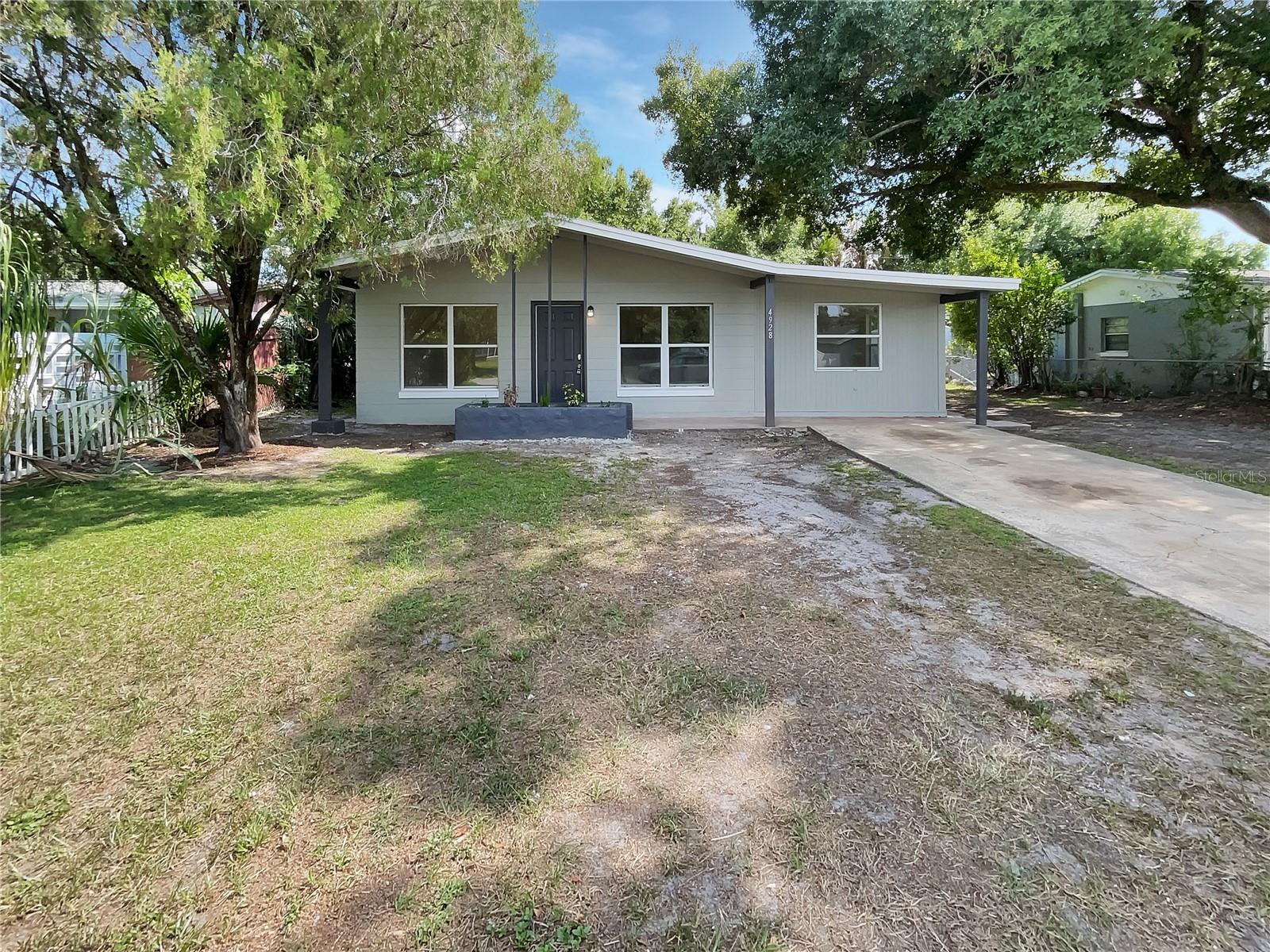 Shoshone St, Orlando, FL 32819