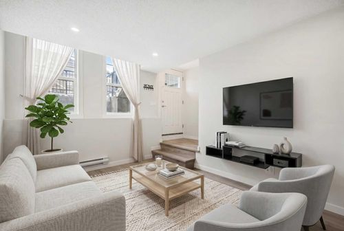 167 Cranbrook Square Se, Calgary, AB, T3M3E3 | Card Image