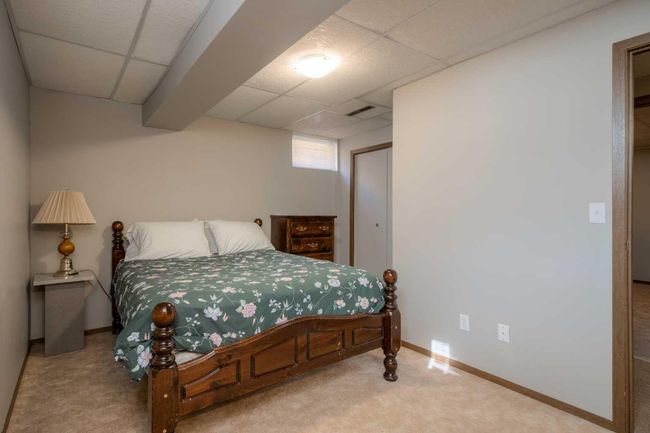 6 Tudor Cres S, House detached with 6 bedrooms, 3 bathrooms and 4 parking in Lethbridge AB | Image 42