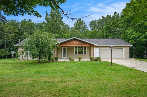 1269 Highland Ct, Allegan, MI, 49010-9364 | Card Image