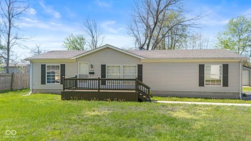 1048 N 1st St, Austin, IN, 47102-1810 | Card Image