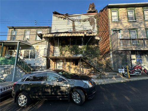 523 Spruce St, Millvale, PA, 15209-2343 | Card Image