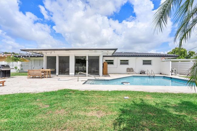 417 N Highland Dr, House other with 3 bedrooms, 2 bathrooms and null parking in Hollywood FL | Image 37