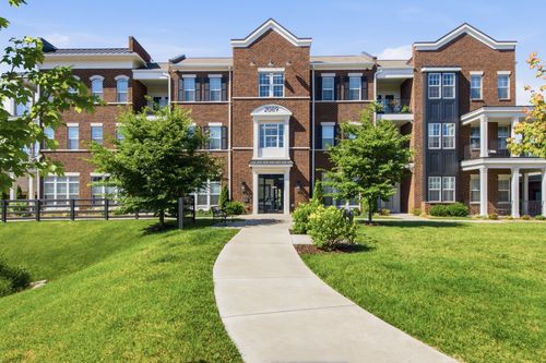 204-2089 Branford Pl, Thompsons Station, TN, 37179-1025 | Card Image