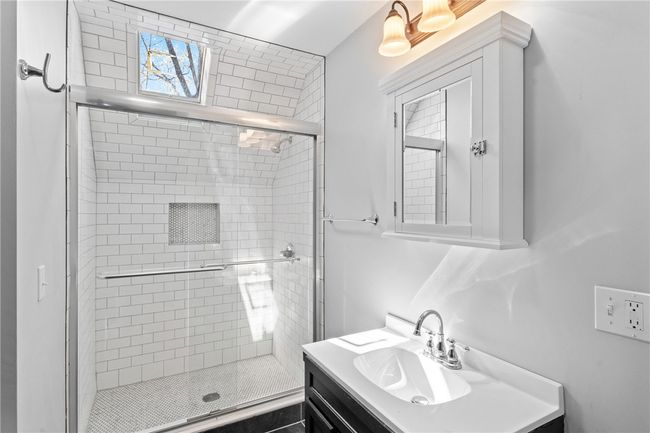 49 Princeton Ave, House other with 4 bedrooms, 4 bathrooms and 5 parking in Providence RI | Image 41