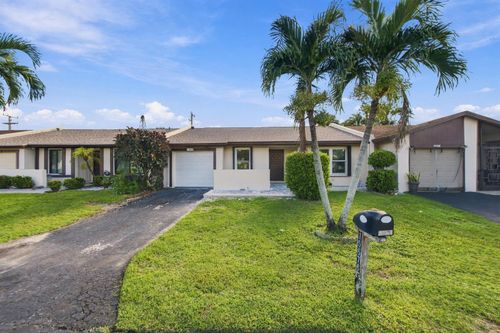 15676 Bottlebrush Cir, Delray Beach, FL, 33484-5513 | Card Image