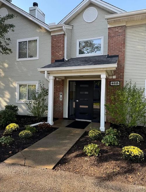9315 Winton Rd, Cincinnati, OH, 45231-3900 | Card Image