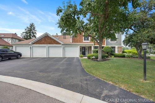 unit-d-1675 Grosvenor Cir, Wheaton, IL, 60189-6192 | Card Image