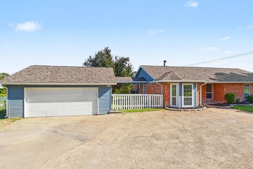 2206 Beaver Creek Road, Wylie, TX, 75098 | Card Image