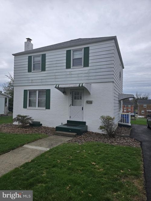 3755 Montour St, HARRISBURG, PA, 17111-1934 | Card Image