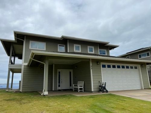 73 Poloahilani St, Makawao, HI, 96768-9783 | Card Image