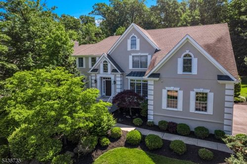 66 Beachmont Ter, North Caldwell, NJ, 07006-4618 | Card Image