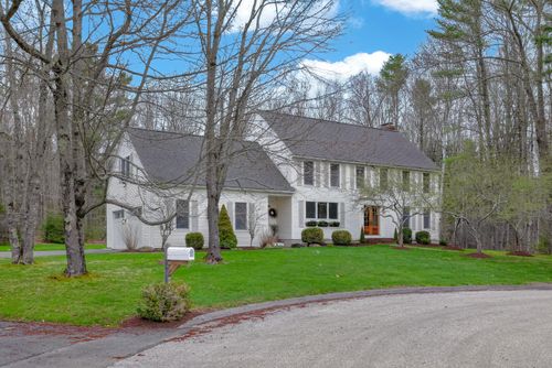 32 Acorn Circle, Yarmouth, ME, 04096 | Card Image