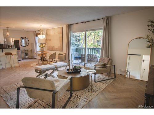 204d-2150 S Vaughn Way, Aurora, CO, 80014-4333 | Card Image