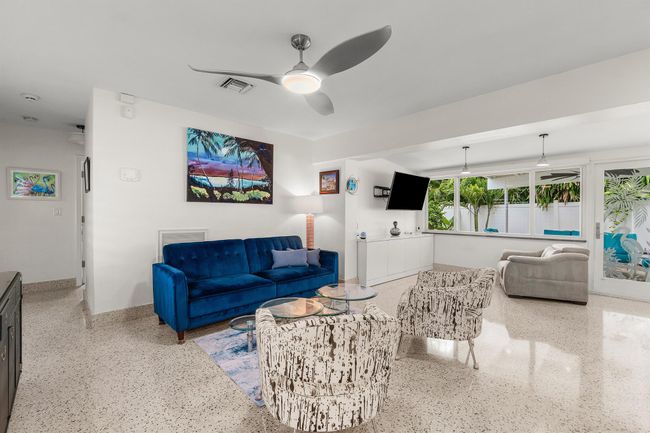 301 Linda Ln, House other with 3 bedrooms, 2 bathrooms and null parking in West Palm Beach FL | Image 15