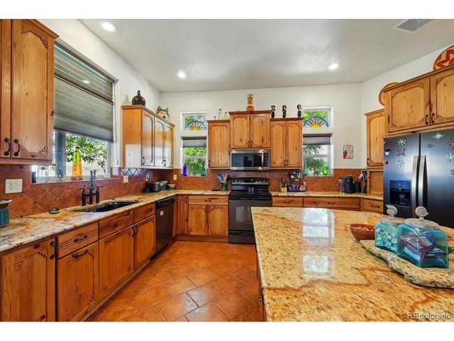 321 Bowie Rd, House other with 3 bedrooms, 3 bathrooms and null parking in Penrose CO | Image 11