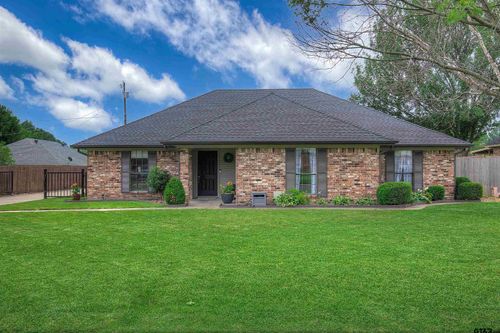 1220 Melony Dr, Sulphur Springs, TX, 75482-3719 | Card Image