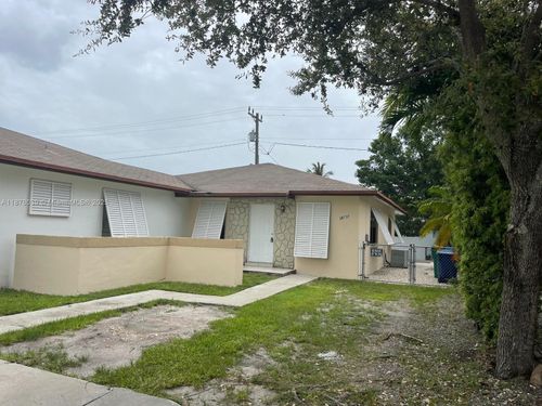 18737-18737 Sw 100th Ave, Cutler Bay, FL, 33157-6905 | Card Image