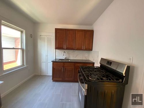 2-3815 Farragut Rd, Brooklyn, NY, 11210-1942 | Card Image
