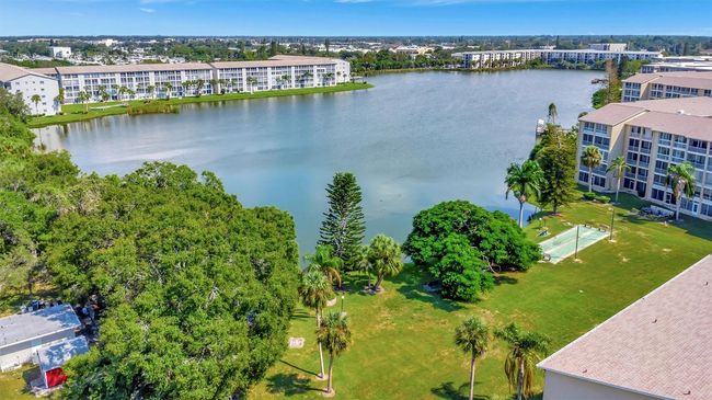 K327 - 3672 Lake Bayshore Dr, Condo with 2 bedrooms, 1 bathrooms and null parking in BRADENTON FL | Image 42