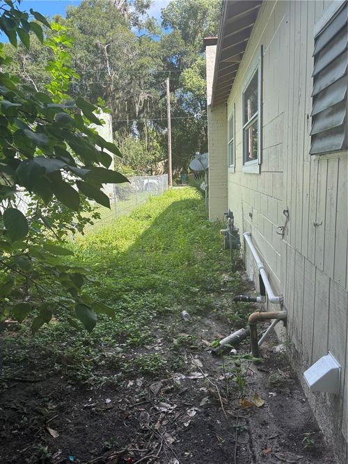 1642 Sw 2nd St, Ocala, FL, 34471-1479 | Card Image