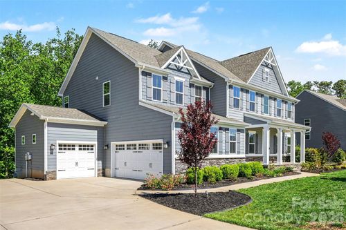 824 Abbeywood Dr, Waxhaw, NC, 28173-0158 | Card Image