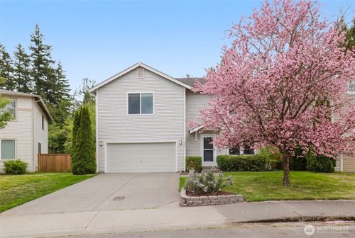 2722 Sw Siskin Cir, Port Orchard, WA, 98367-6202 | Card Image