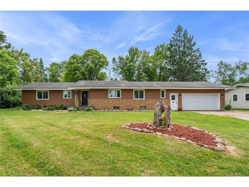 628 E Wisconsin Ave, Barron, WI, 54812-1748 | Card Image