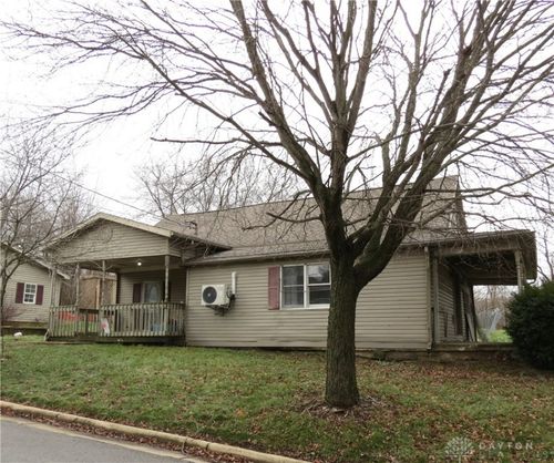 427 Wall St, Port Jefferson, OH, 45360-1147 | Card Image