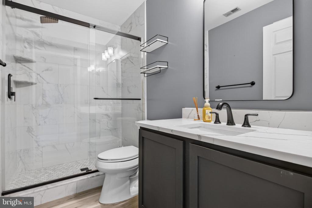 Residential Lease in MARLTON 5