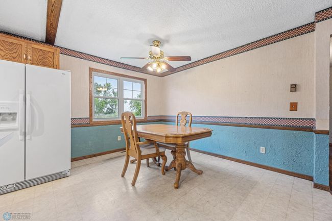 Dining Area | Image 9