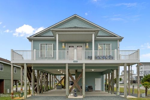 1711 S Anderson Blvd, Topsail Beach, NC, 28445-6926 | Card Image