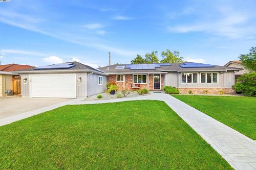 38672 Kimbro St, Fremont, CA, 94536-6858 | Card Image