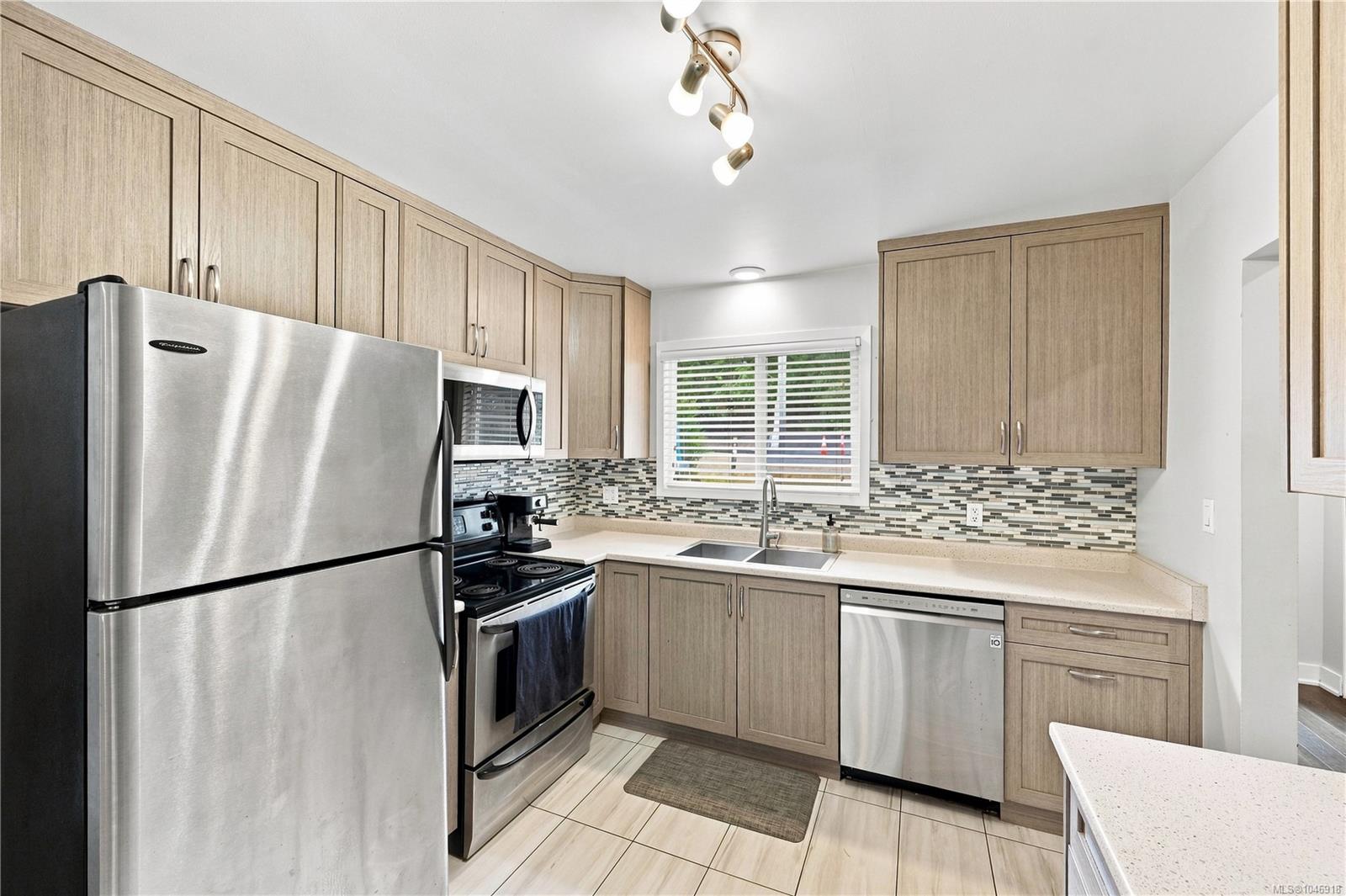 Residential in View Royal 5