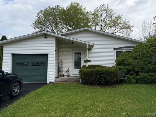 8032 Thompson Rd, Cicero, NY, 13039-9378 | Card Image