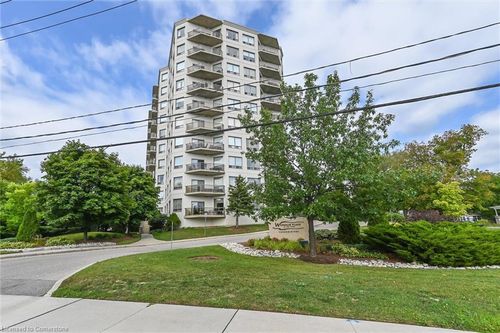 206-60 Wyndham St S, Guelph, ON, N1E7H7 | Card Image