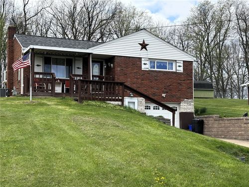 195 Lacock St, Washington, PA, 15301-2429 | Card Image