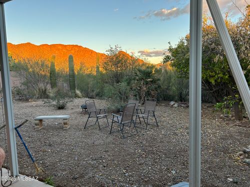 2121 S Doubletree Lane, Tucson, AZ, 85713 | Card Image