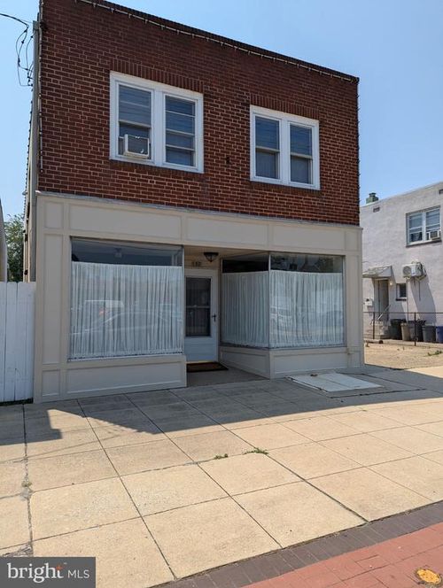 62 W Main St, Maple Shade, NJ, 08052-2430 | Card Image