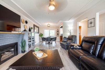 207 Mundy St, House other with 4 bedrooms, 2 bathrooms and 4 parking in Coquitlam BC | Image 1