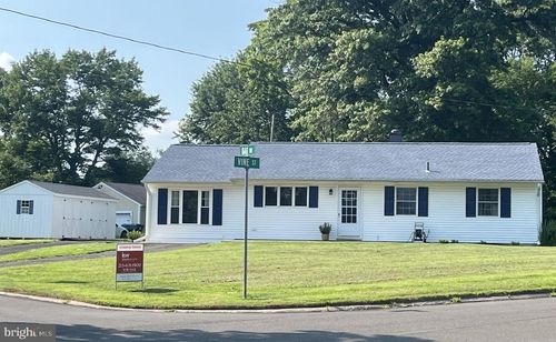 91 Oak Dr, New Britain, PA, 18901-5236 | Card Image